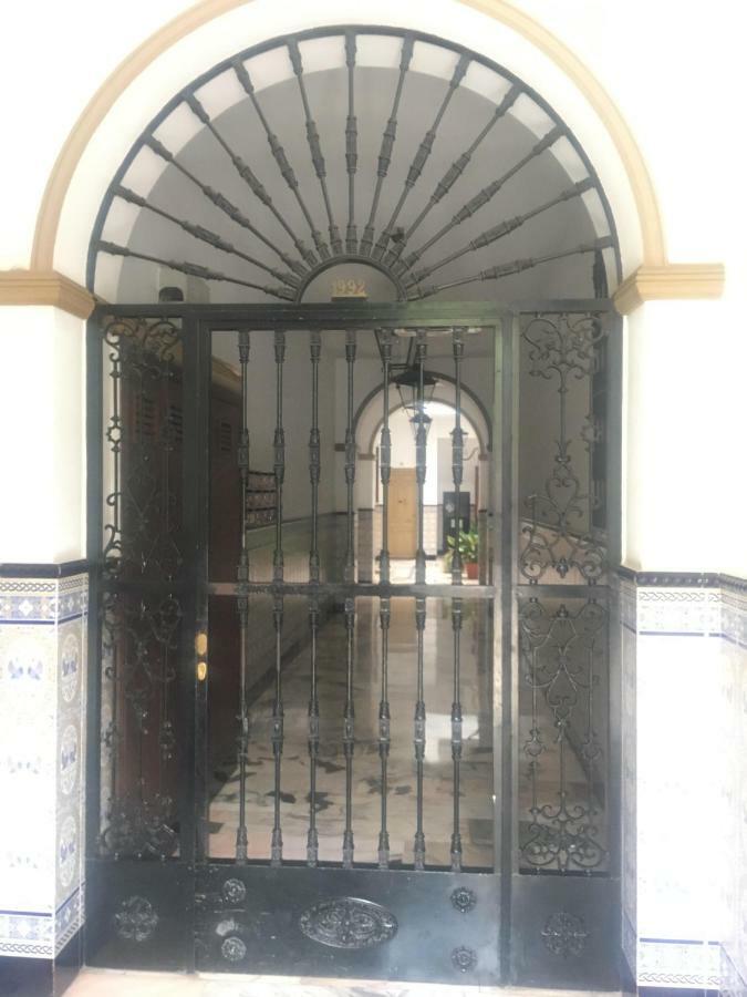Hispalis Puerta Carmona Севилья Экстерьер фото